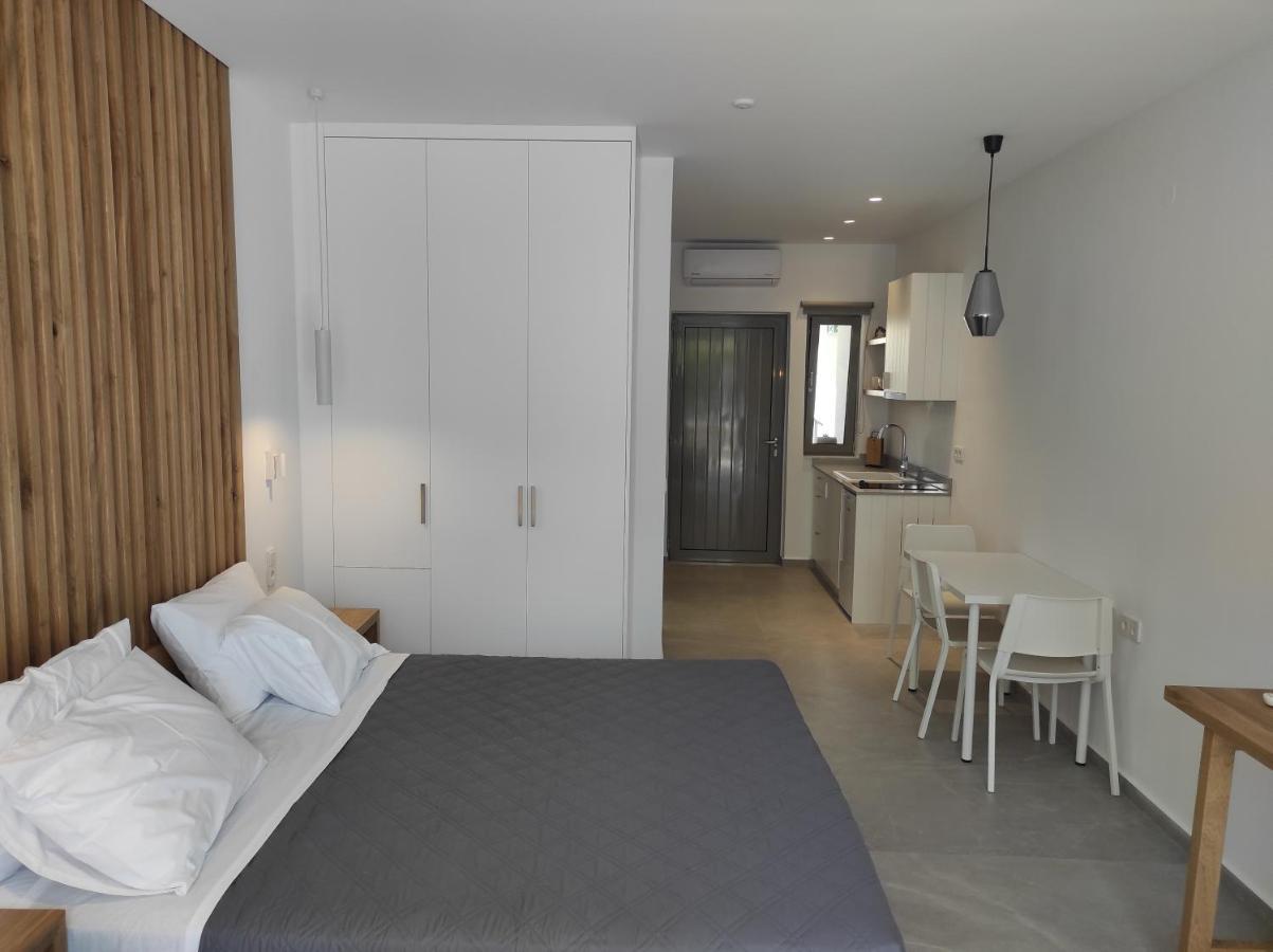 Melissa Apartments, Studios & Suites Малиа Экстерьер фото