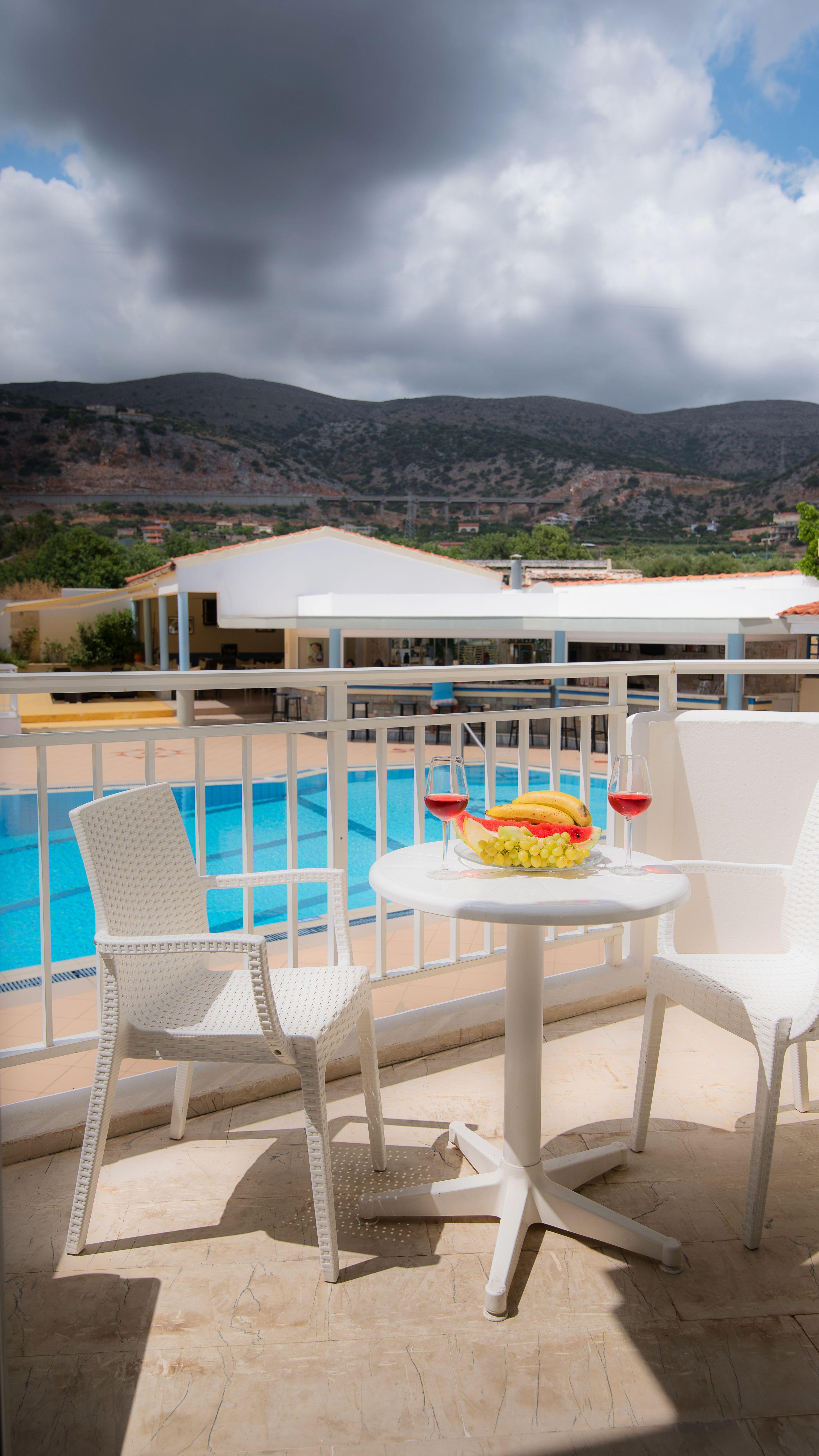 Melissa Apartments, Studios & Suites Малиа Экстерьер фото