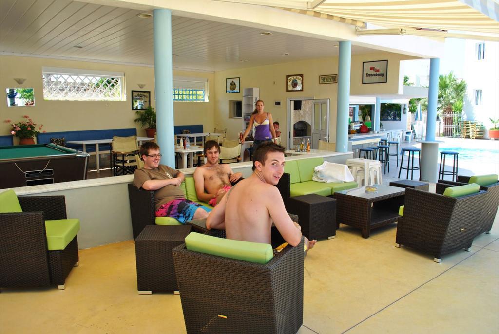 Melissa Apartments, Studios & Suites Малиа Экстерьер фото