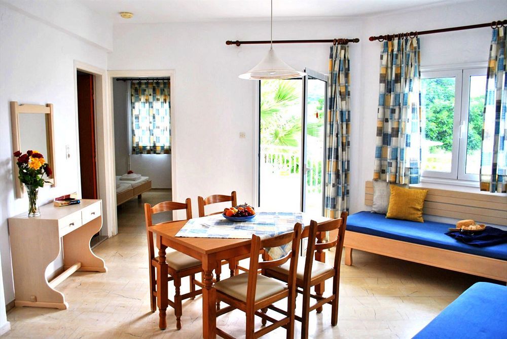 Melissa Apartments, Studios & Suites Малиа Экстерьер фото